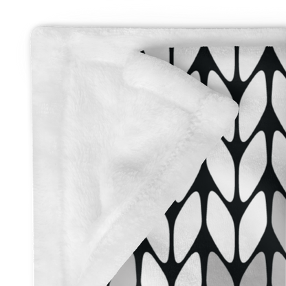Kiesler’s Black Faux Knit Pattern Throw Blanket – Soft Silk Touch